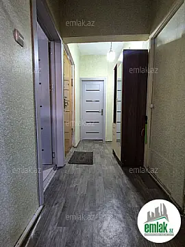 Satılır 2 otaqlı köhnə tikili 60 m²