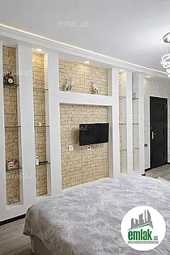 Satılır 3 otaqlı köhnə tikili 85 m²