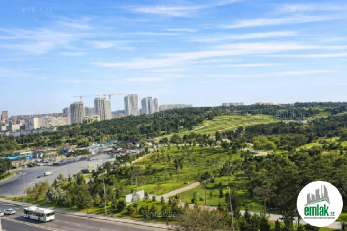 Satılır 3 otaqlı köhnə tikili 85 m²