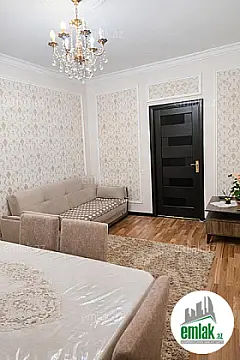 Satılır 3 otaqlı köhnə tikili 85 m²
