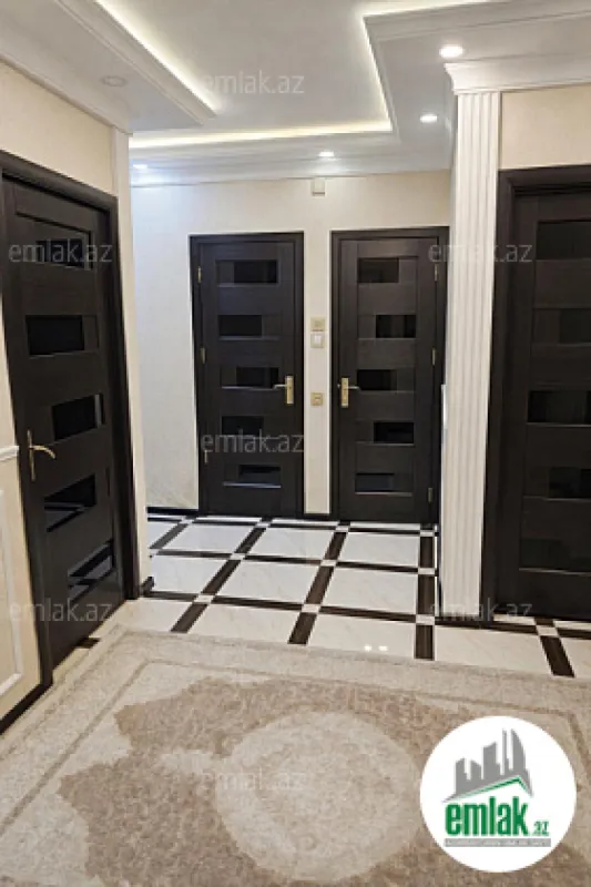 Satılır 3 otaqlı köhnə tikili 85 m²