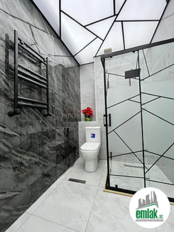 Satılır 3 otaqlı yeni tikili 93 m²