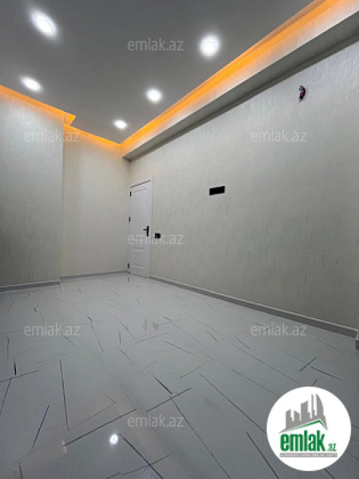 Satılır 3 otaqlı yeni tikili 93 m²