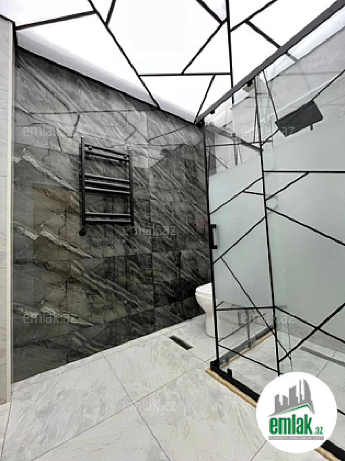 Satılır 3 otaqlı yeni tikili 93 m²