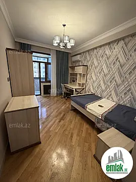 Satılır 3 otaqlı yeni tikili 90 m²