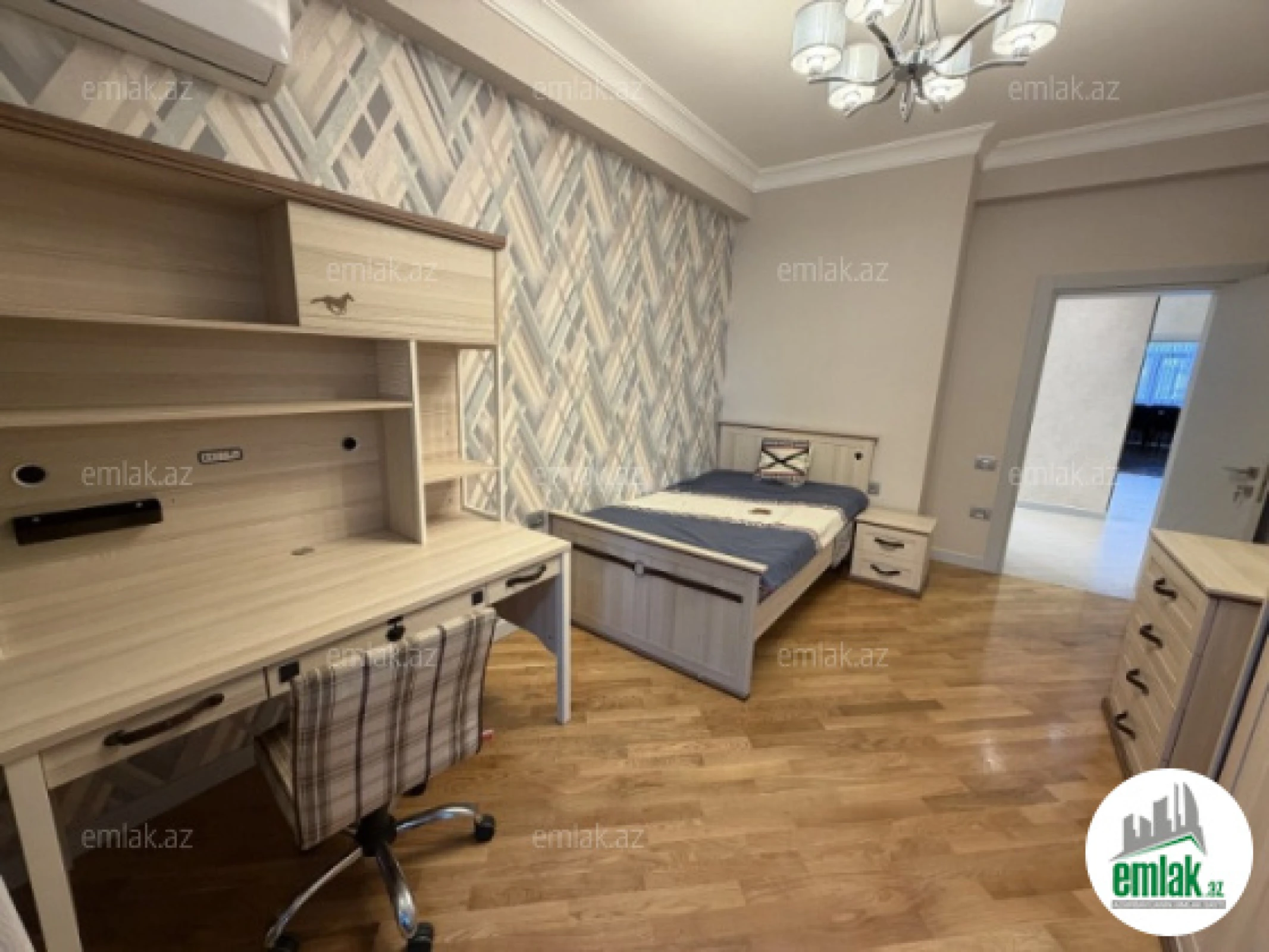 Satılır 3 otaqlı yeni tikili 90 m²