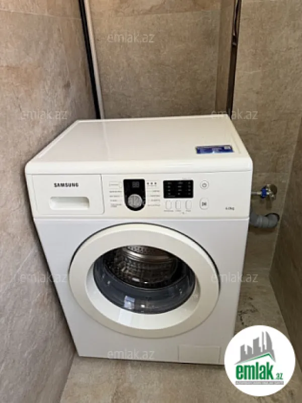 Satılır 3 otaqlı yeni tikili 90 m²