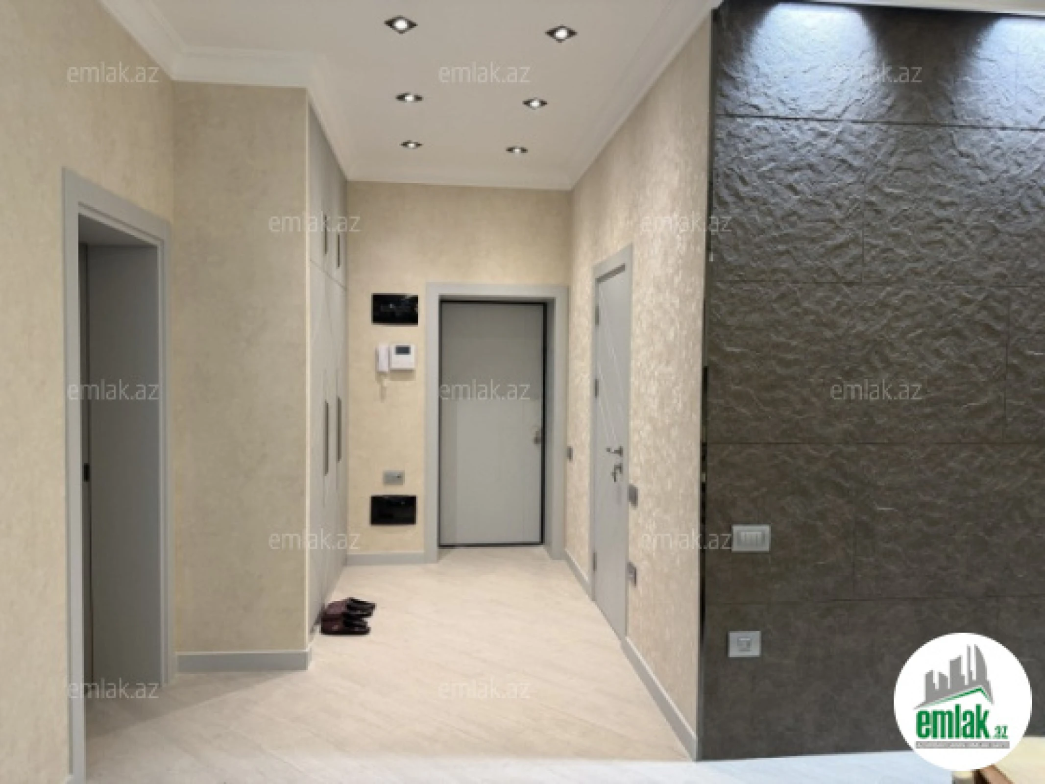 Satılır 3 otaqlı yeni tikili 90 m²