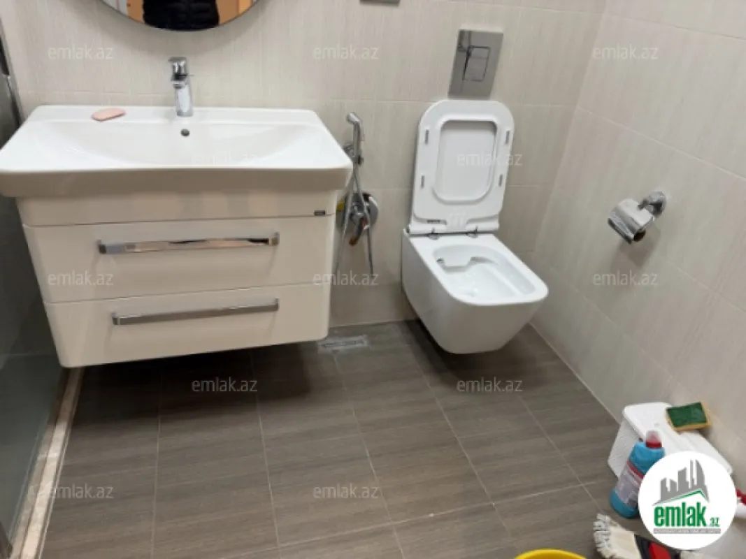 Satılır 3 otaqlı yeni tikili 90 m²