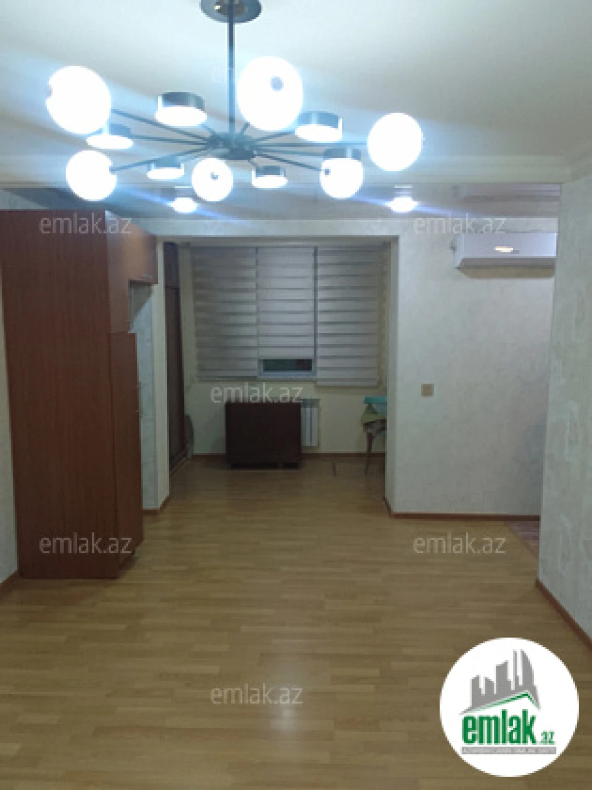 Satılır 3 otaqlı köhnə tikili 70 m²