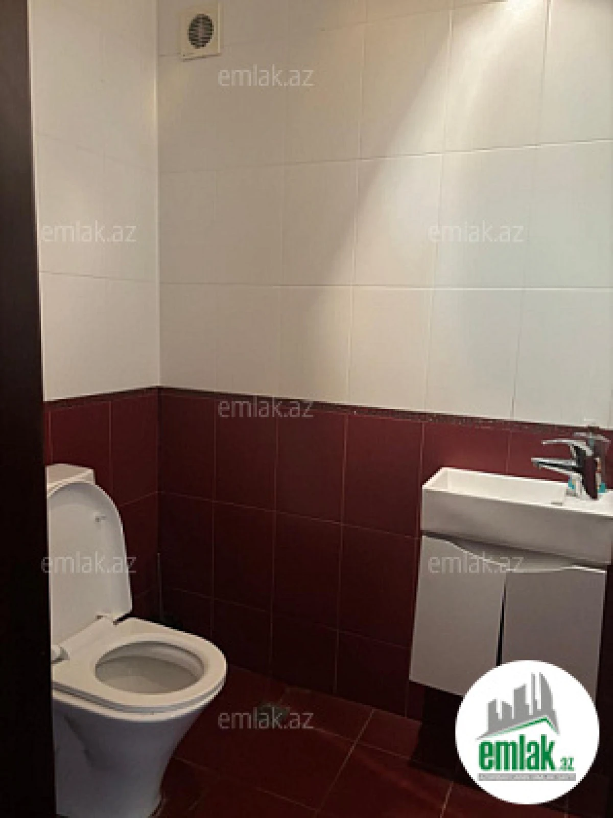 Satılır 3 otaqlı yeni tikili 150 m²