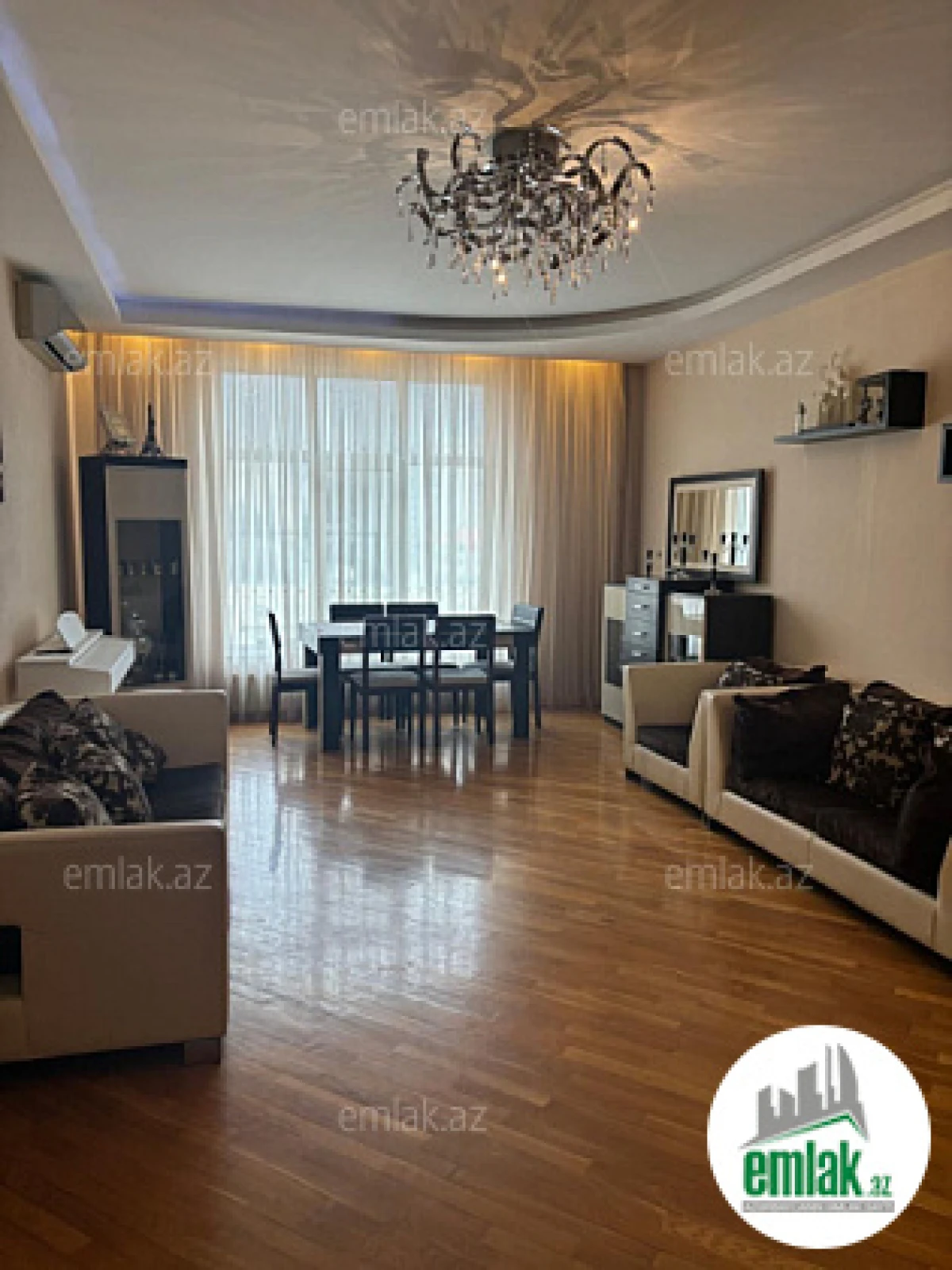 Satılır 3 otaqlı yeni tikili 150 m²