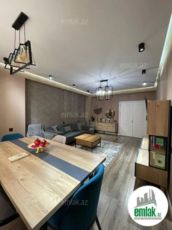 Satılır 3 otaqlı yeni tikili 131 m²