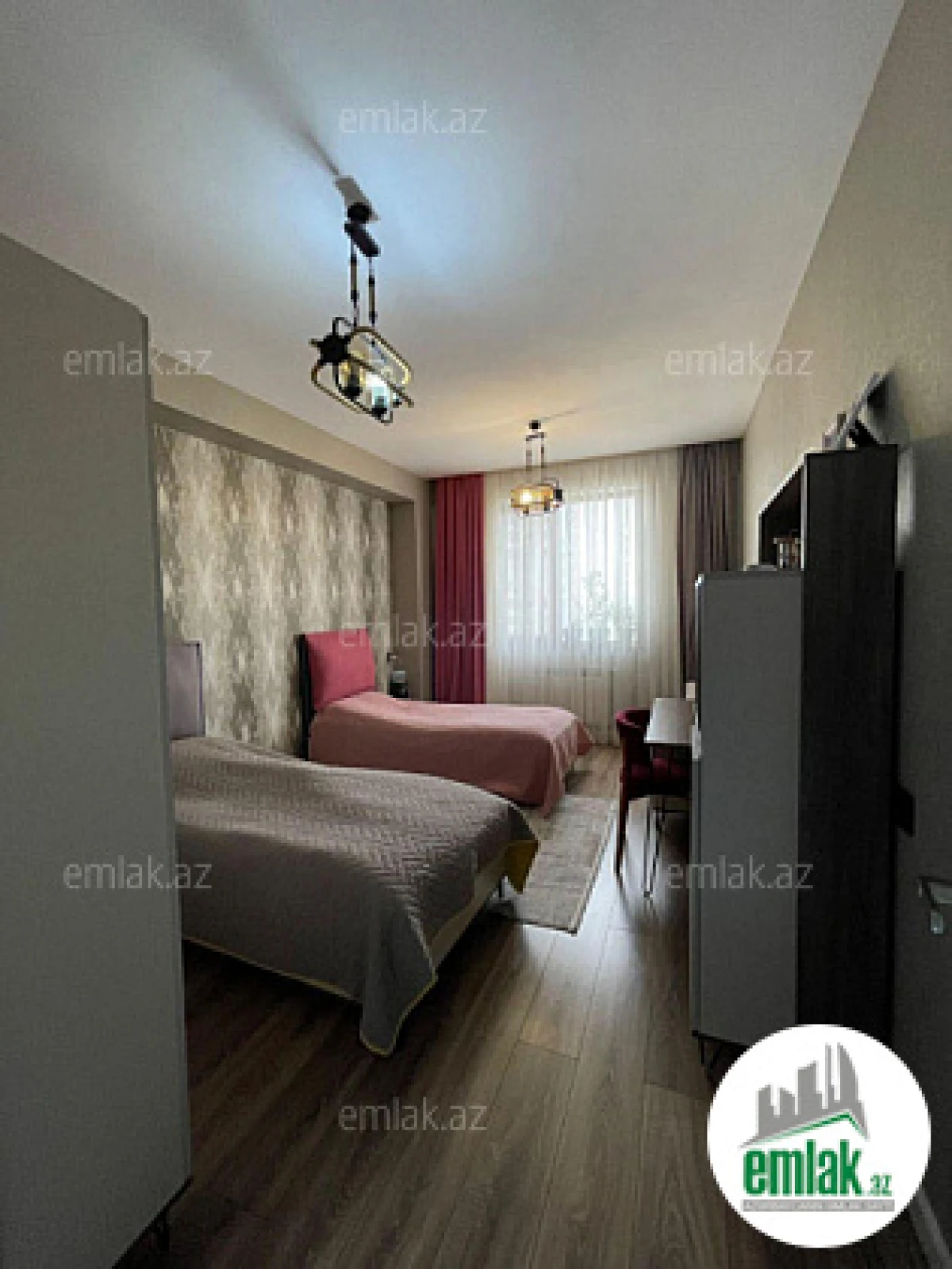 Satılır 3 otaqlı yeni tikili 131 m²