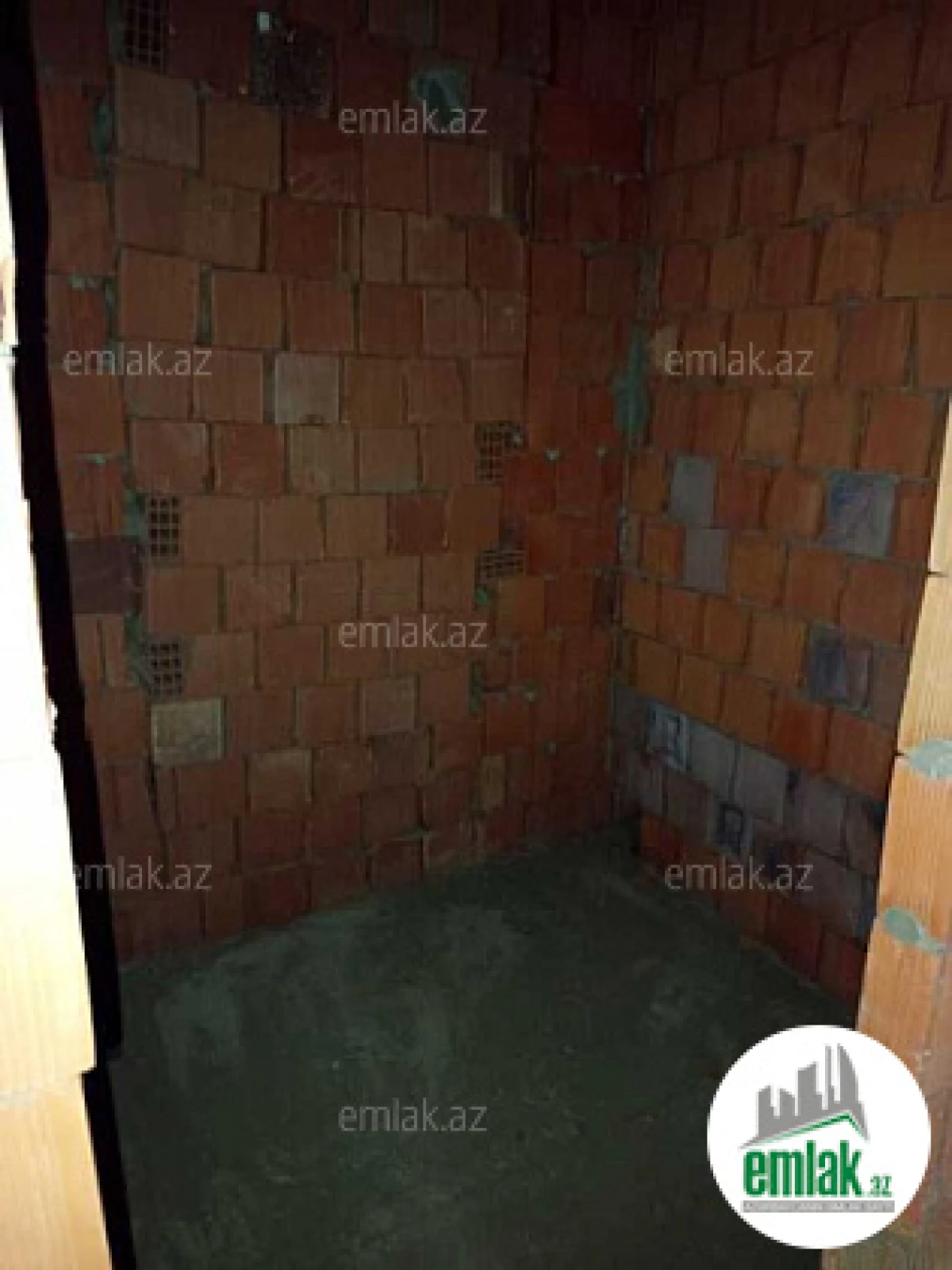 Satılır 2 otaqlı yeni tikili 93 m²