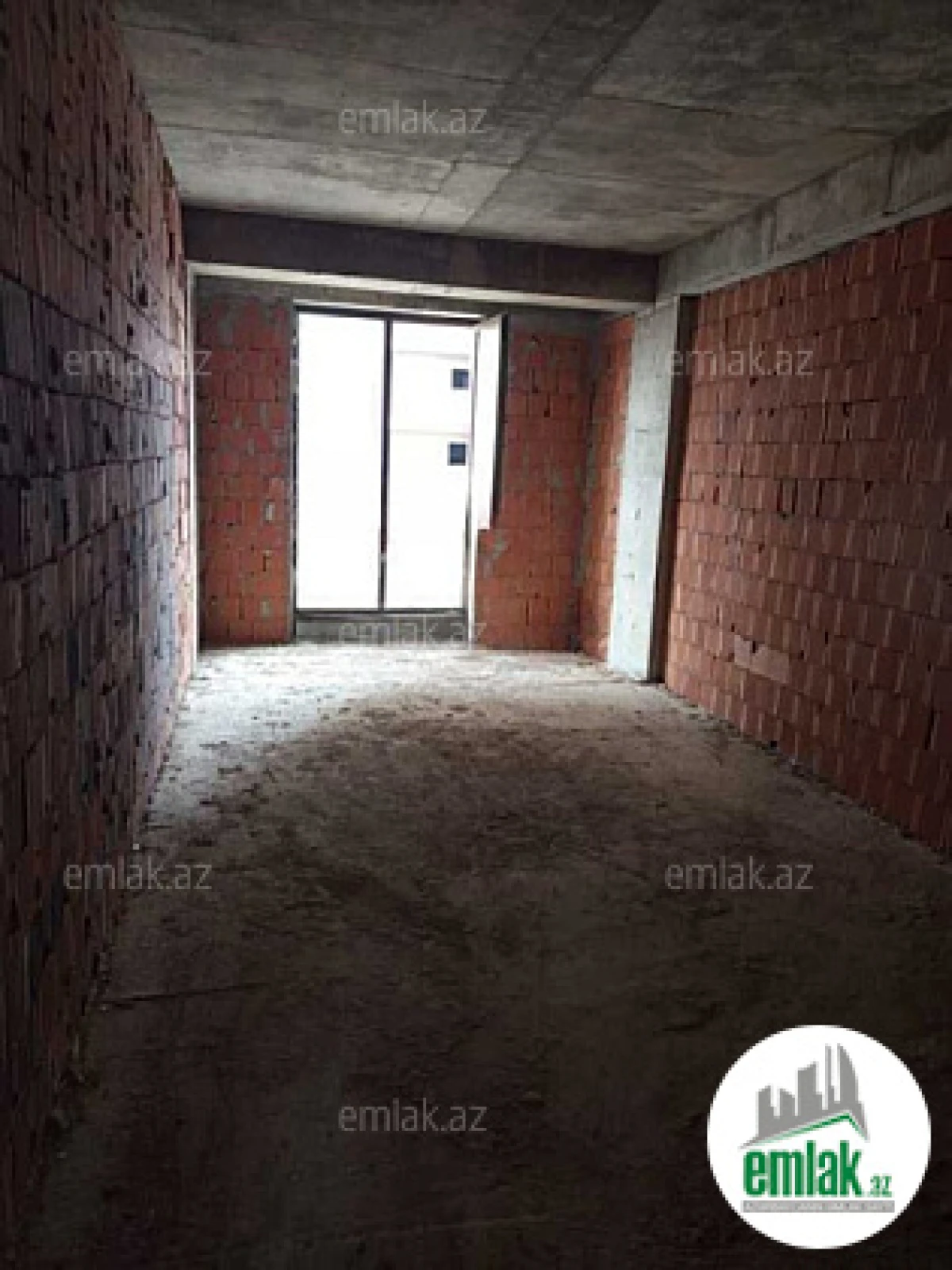 Satılır 2 otaqlı yeni tikili 93 m²