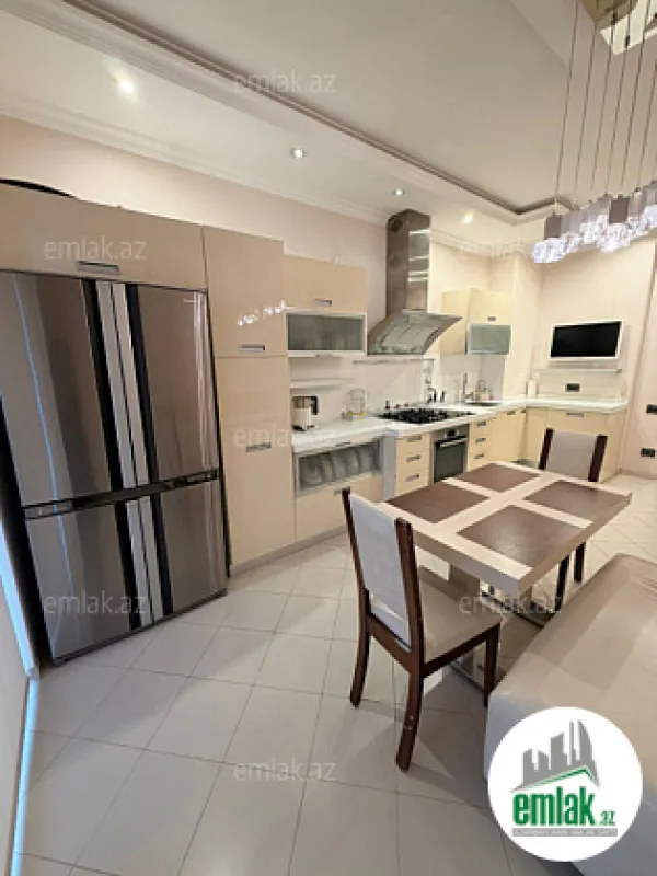 Satılır 4 otaqlı yeni tikili 147 m²