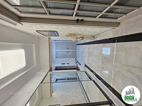 Satılır 3 otaqlı yeni tikili 128 m²