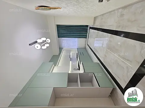 Satılır 3 otaqlı yeni tikili 128 m²