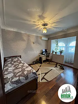 Satılır 3 otaqlı köhnə tikili 65 m²