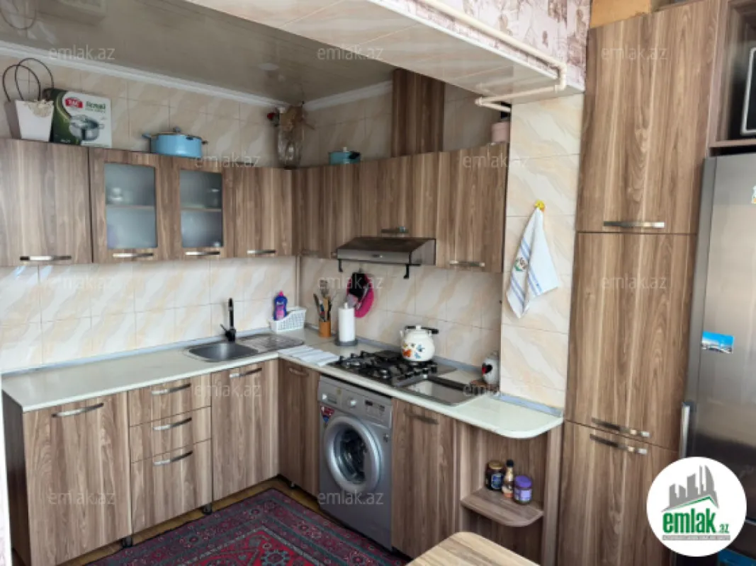 Satılır 3 otaqlı köhnə tikili 65 m²