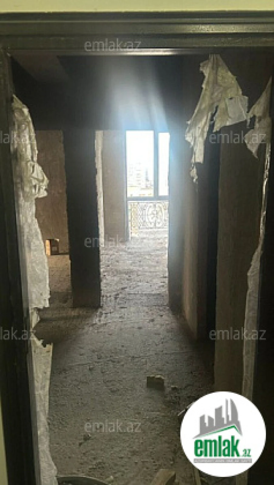 Satılır 3 otaqlı yeni tikili 105 m²