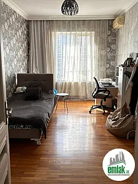 Satılır 3 otaqlı yeni tikili 110 m²