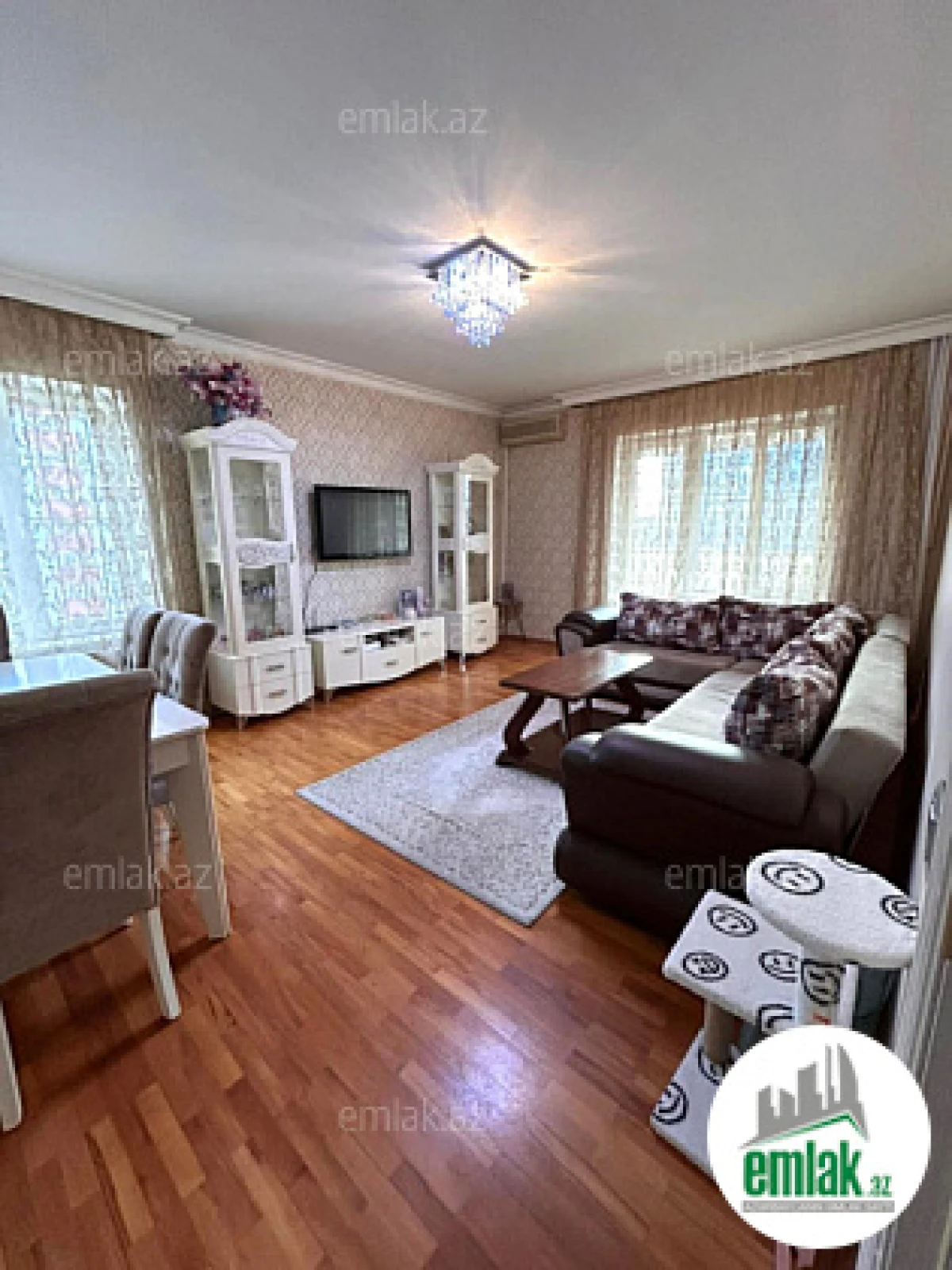 Satılır 3 otaqlı yeni tikili 110 m²