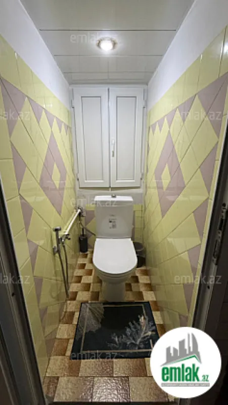 Satılır 3 otaqlı köhnə tikili 85 m²