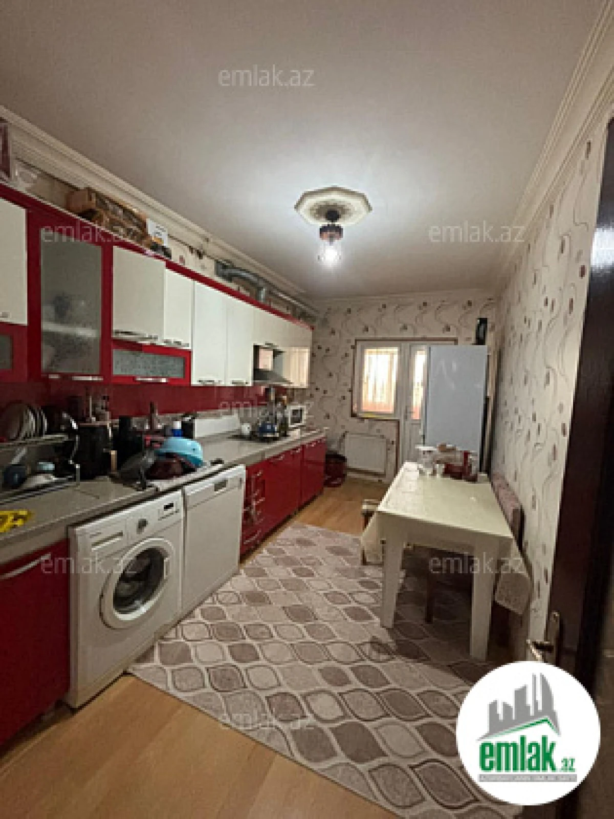 Satılır 3 otaqlı köhnə tikili 70 m²