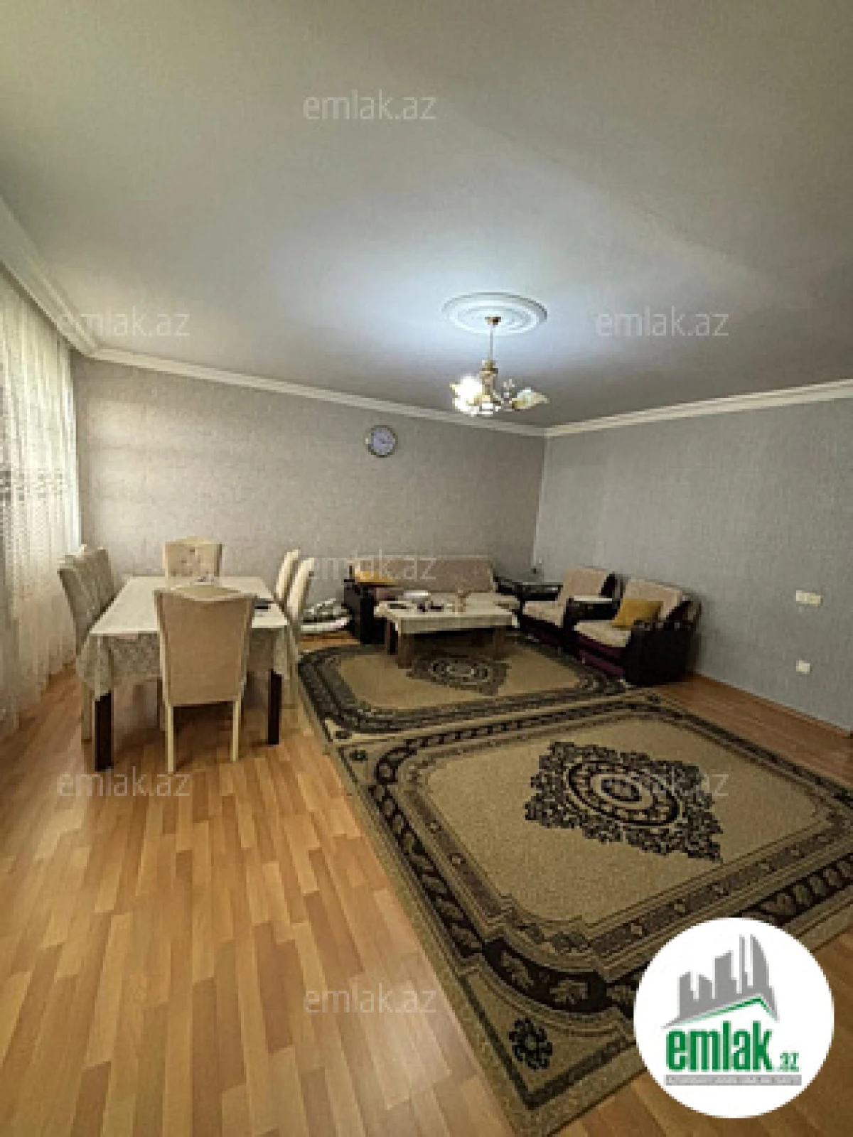 Satılır 3 otaqlı köhnə tikili 70 m²