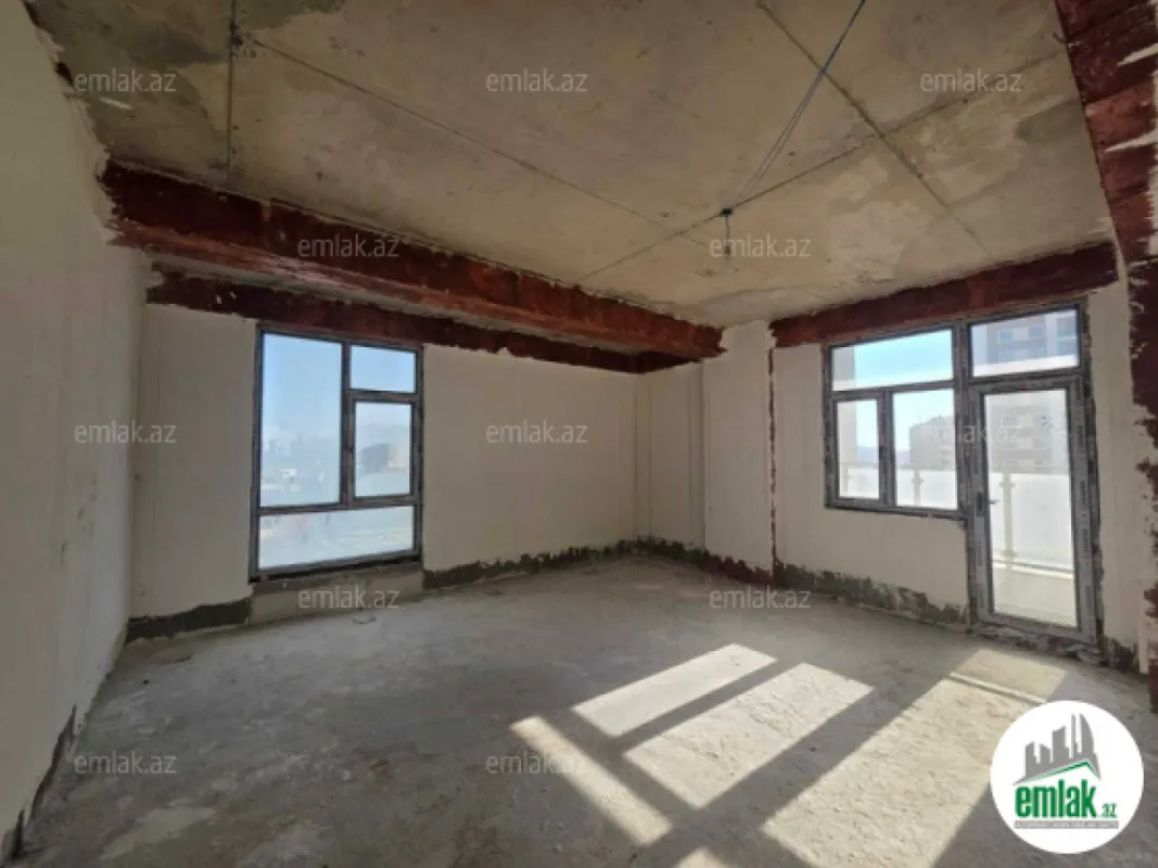 Satılır 3 otaqlı yeni tikili 134 m²