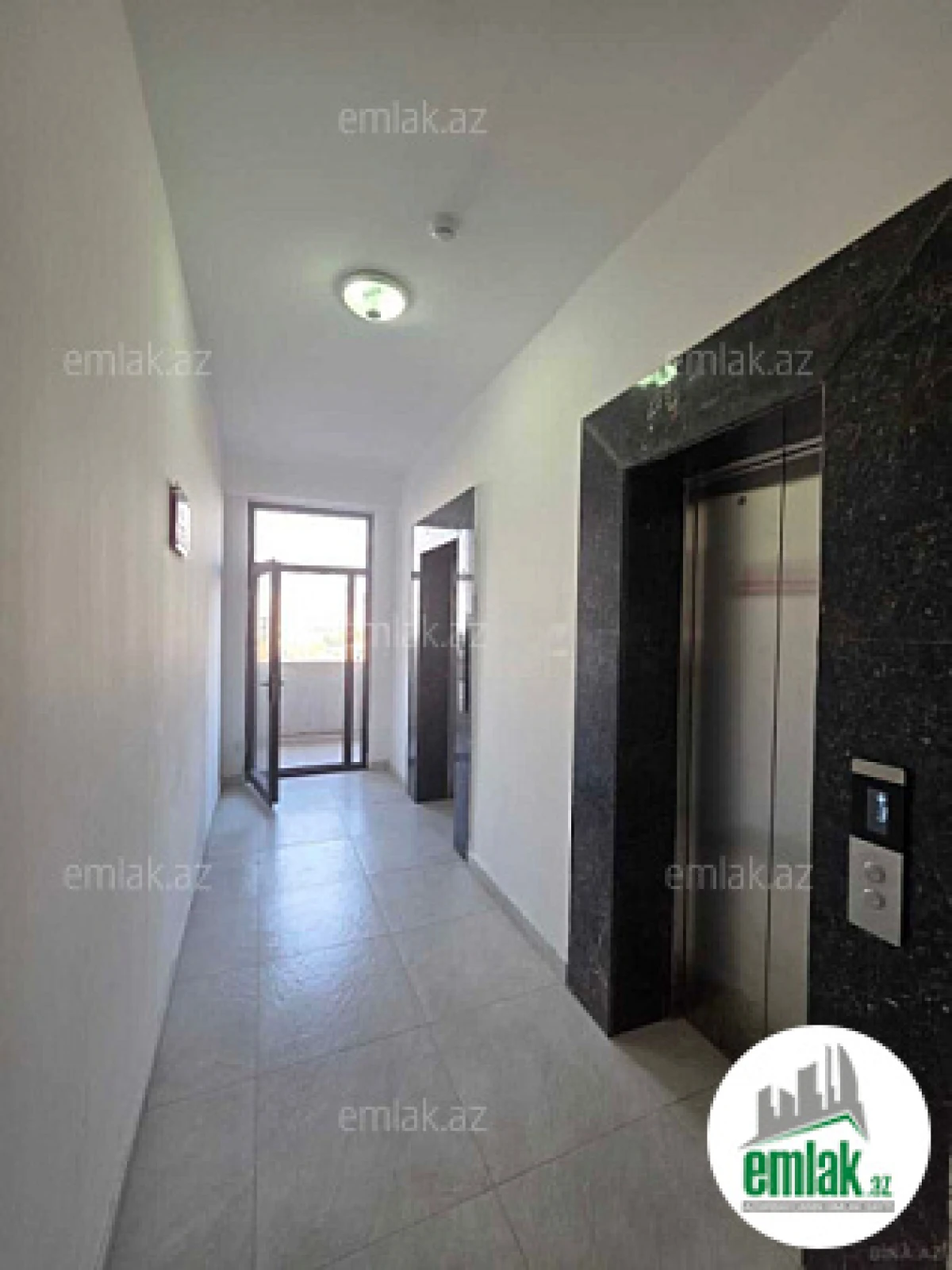 Satılır 3 otaqlı yeni tikili 134 m²