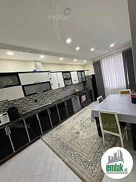 Satılır 4 otaqlı yeni tikili 130 m²