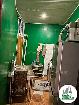 Satılır 2 otaqlı köhnə tikili 50 m² — Bakı 2 otaq 50.00 m²
