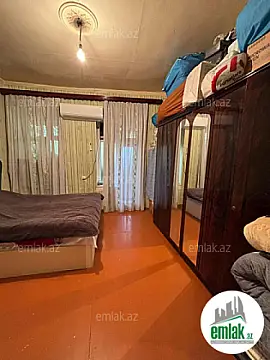 Satılır 2 otaqlı köhnə tikili 50 m²