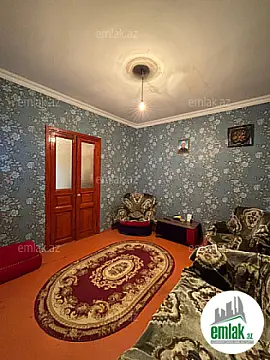 Satılır 2 otaqlı köhnə tikili 50 m²