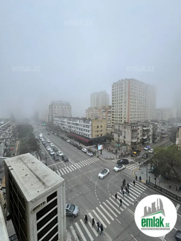 Satılır 4 otaqlı yeni tikili 185 m²