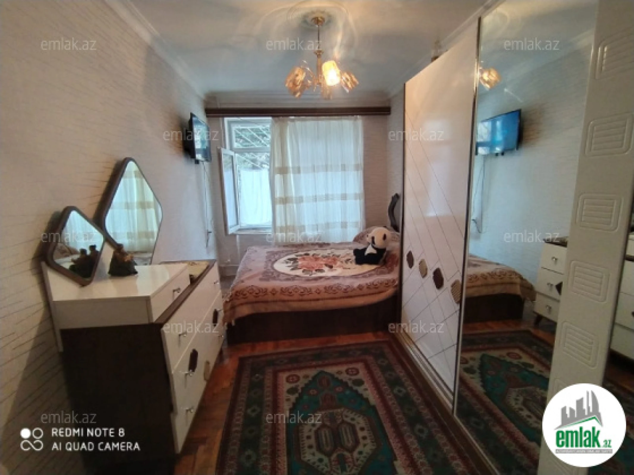Satılır 2 otaqlı köhnə tikili 65 m²