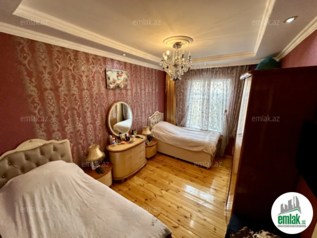Satılır 6 otaqlı həyət evi 130.1 m²