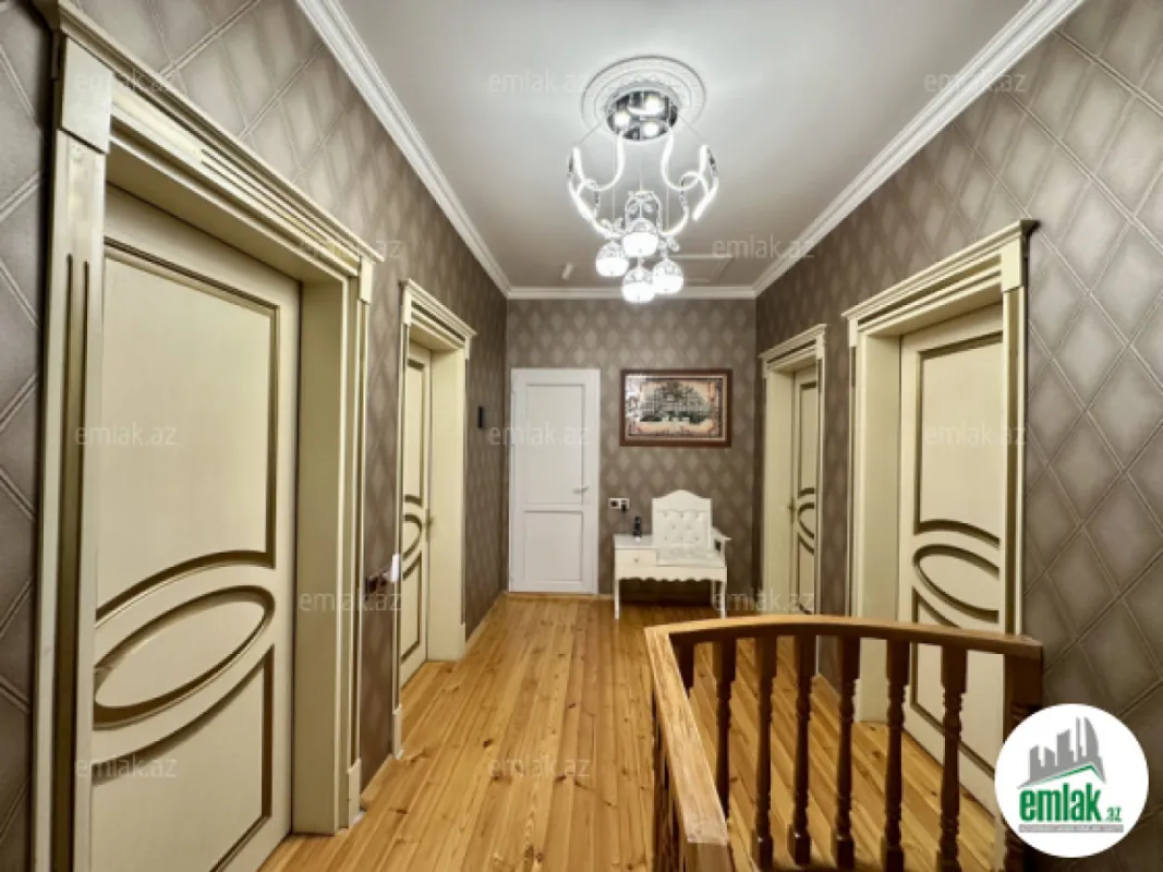 Satılır 6 otaqlı həyət evi 130.1 m²