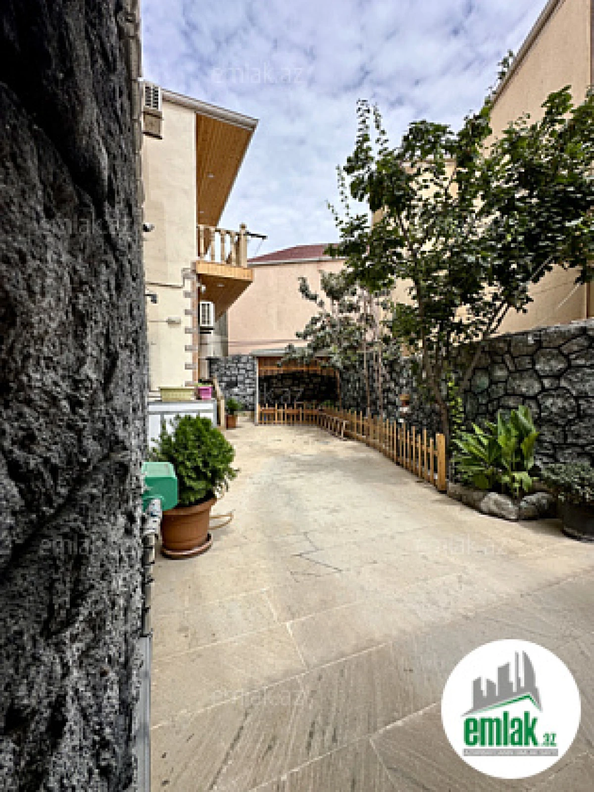 Satılır 6 otaqlı həyət evi 130.1 m²