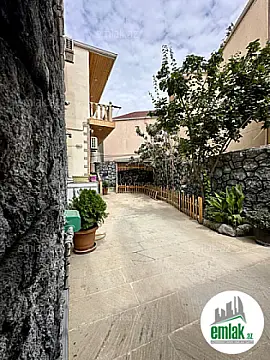 Satılır 6 otaqlı həyət evi 130.1 m² — Bakı 6 otaq 130.10 m²