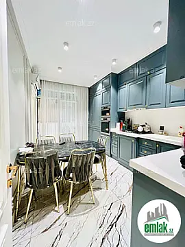 Satılır 4 otaqlı yeni tikili 140 m² — Bakı 4 otaq 140.00 m²
