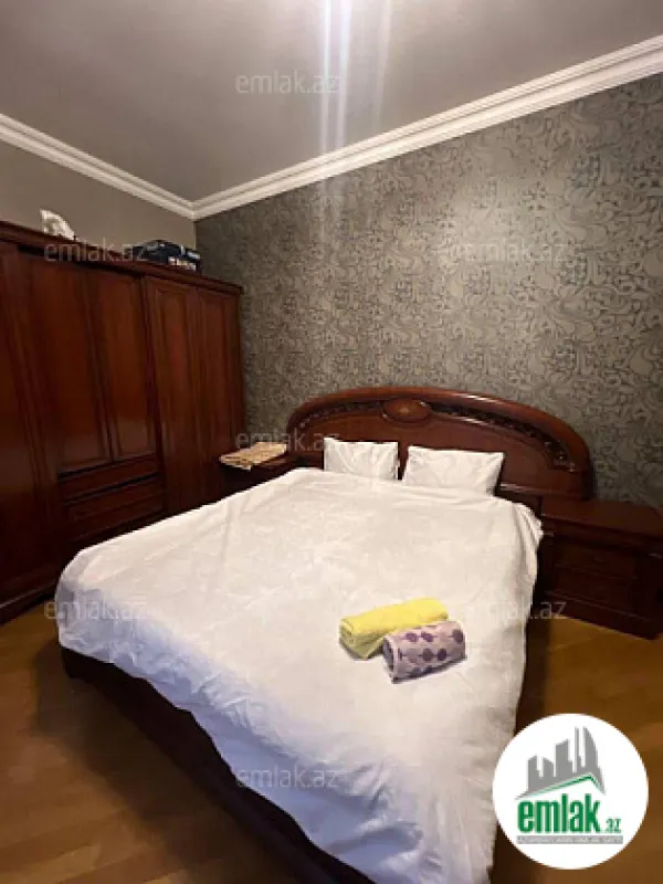 Satılır 3 otaqlı yeni tikili 100 m²