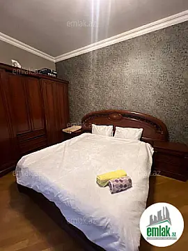 Satılır 3 otaqlı yeni tikili 100 m²