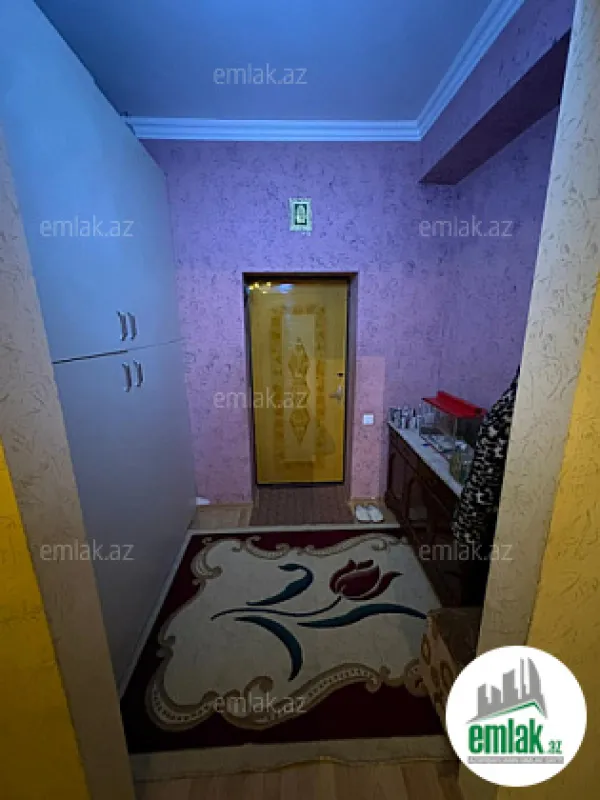 Satılır 3 otaqlı yeni tikili 130 m²