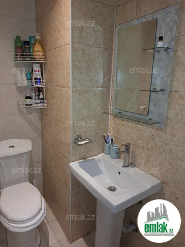 Satılır 2 otaqlı yeni tikili 78 m²