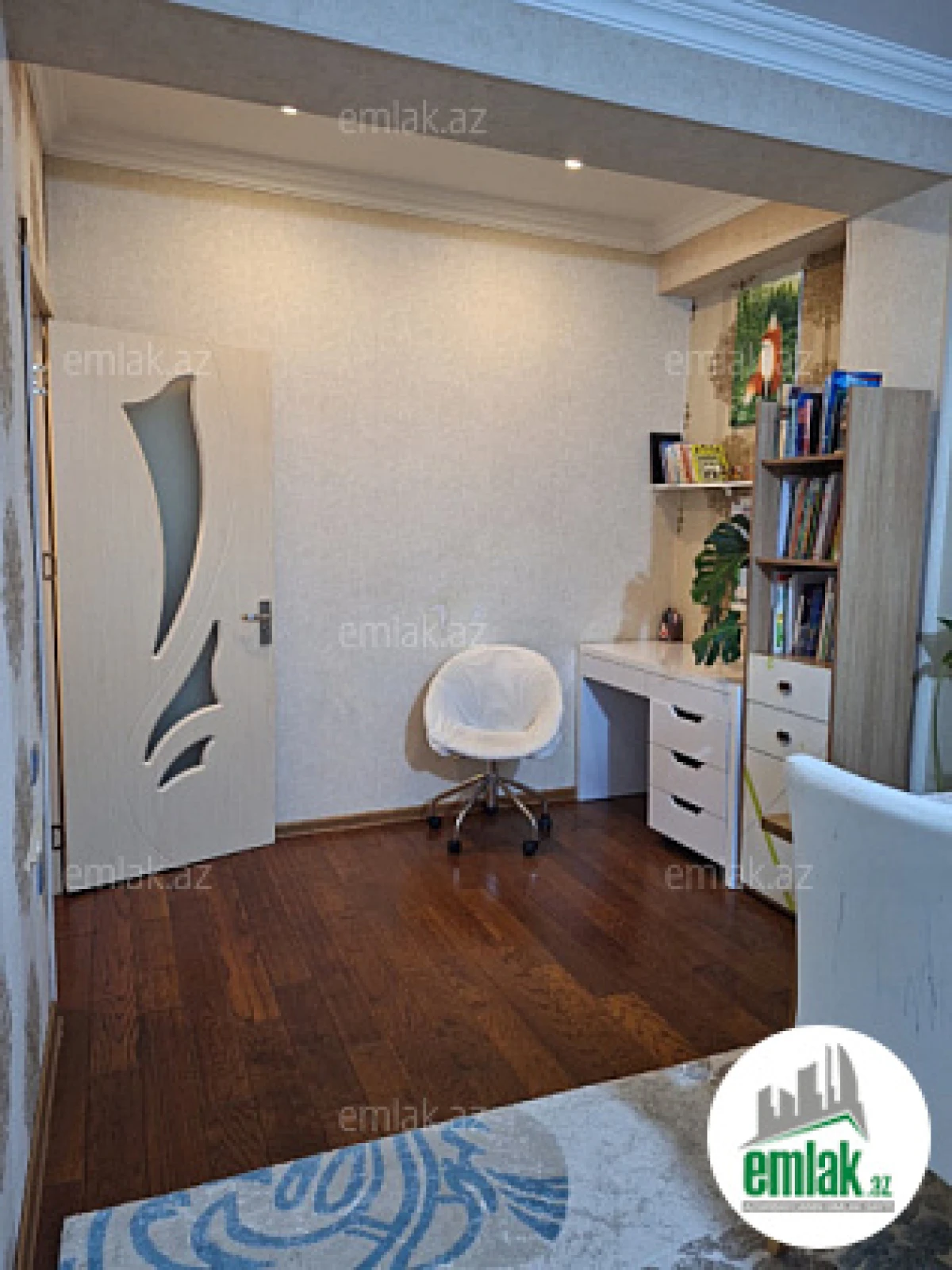 Satılır 2 otaqlı yeni tikili 78 m²