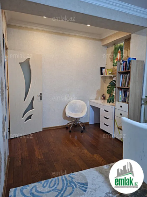 Satılır 2 otaqlı yeni tikili 78 m²